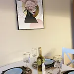 Beach Residence Pomorie Апартамент *