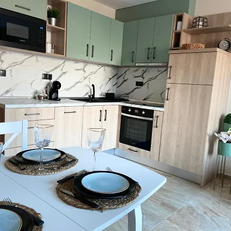 Apartment Beach Residence Pomorie *
