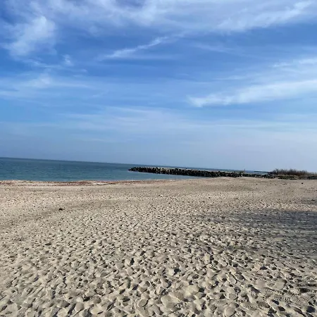 Beach Residence Pomorie * بوموري
