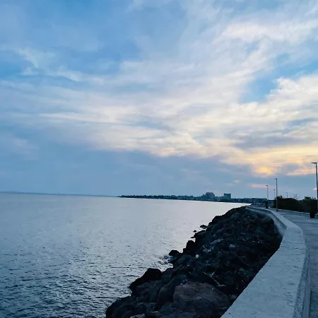 Beach Residence Pomorie Apartament *