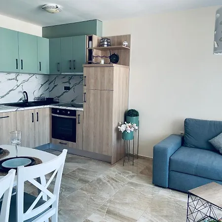Beach Residence Pomorie * بوموري